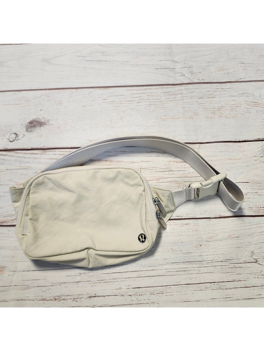 Lululemon Ivory Nylon Adjustable Belt Bag Fanny Pack